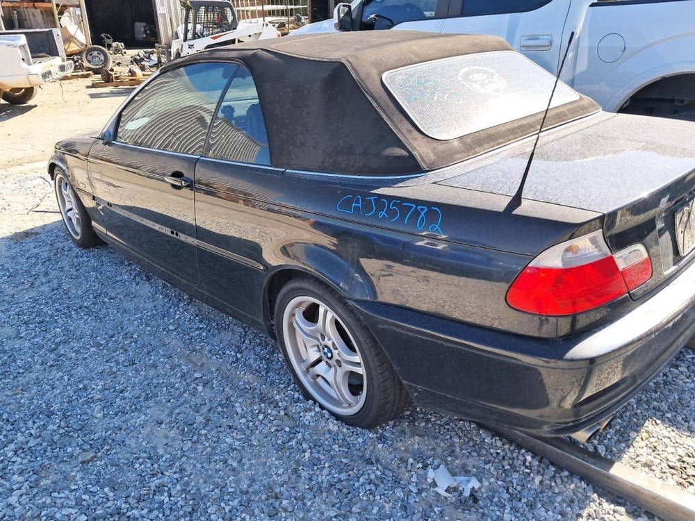 330CI 2002 Glove Box 4821705