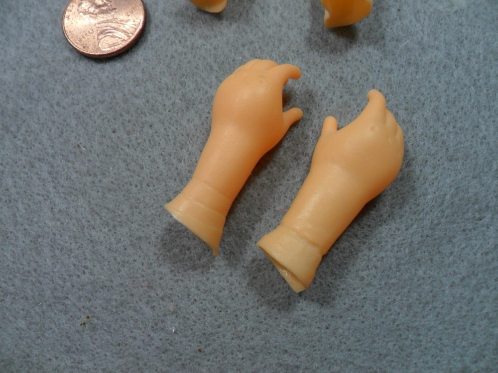 Vintage Vinyl Small Hands with Wrist - 2 sets