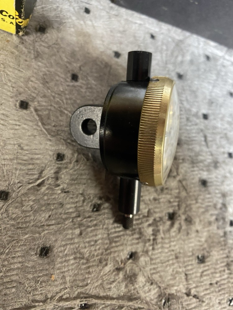 Brown & Sharpe 599-8136-311-1 Dial Indicator