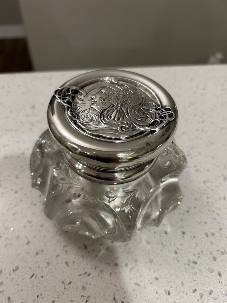 Antique Art Nouveau Box