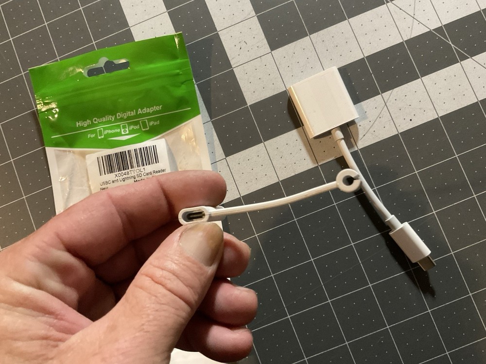 USBC And Lightning SD Card Reader, T2