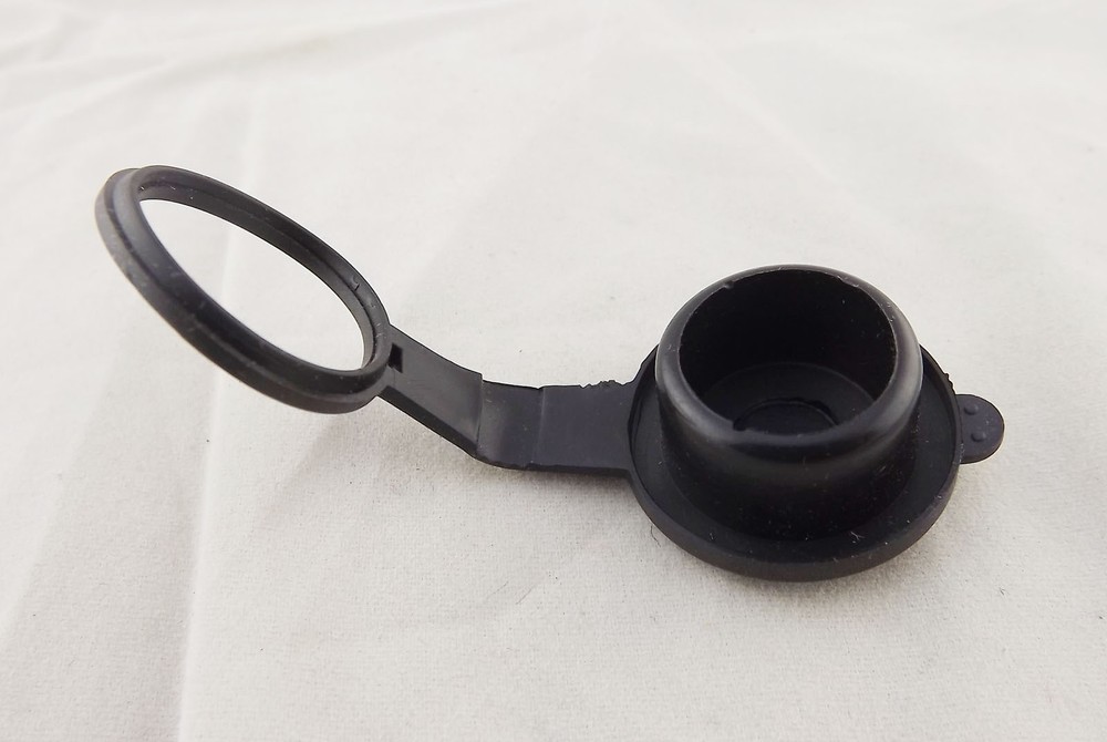 Plastic Cigarette Lighter Socket Adapter Dust-proof Waterproof Cover Cap Black