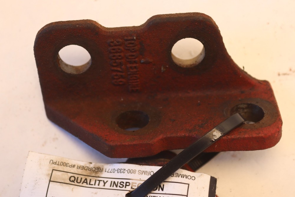 2013-2017 PETERBILT 579 CUMMINS ISX15 ENGINE BRACKET SUPPORT 3103601 OEM