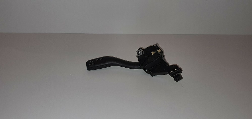 Audi A3 8P Lenkstockschalter 