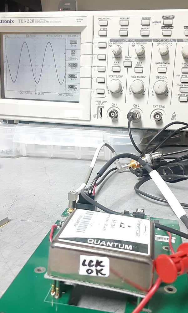 Symmetricom SA.35m Rubidium Frequency Standard TESTED Fast Lock 10MHz Reference