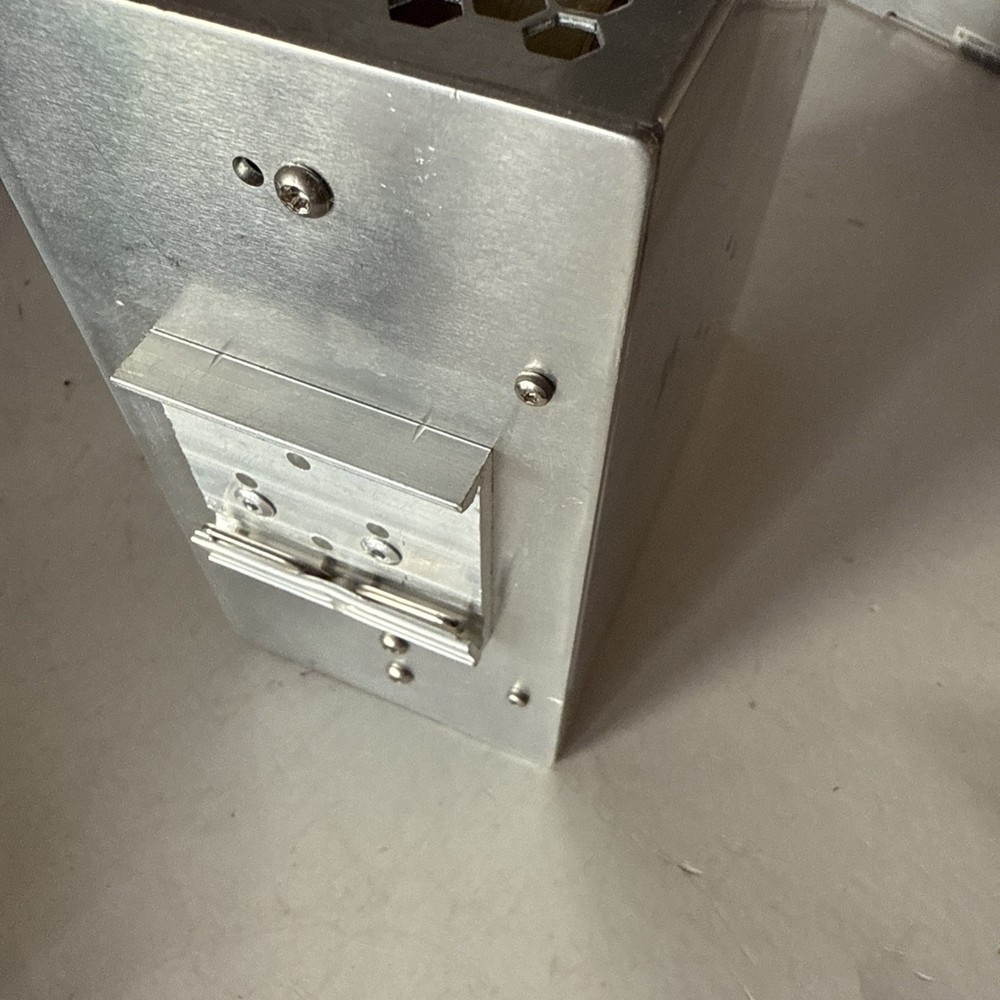 Cabur XCSF10 high-efficiency power supply NOS