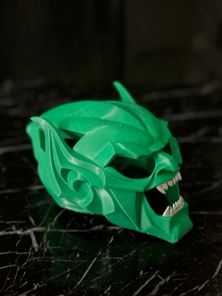 3D-Printed Green Goblin Helmet for Cats