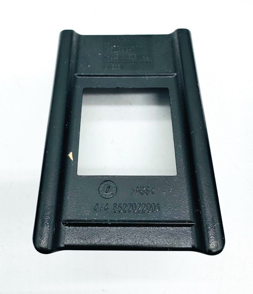 Thule Rapid Gutter High Foot Pack (4-Pack) - (Model 387101) MISSING 1 PART READ