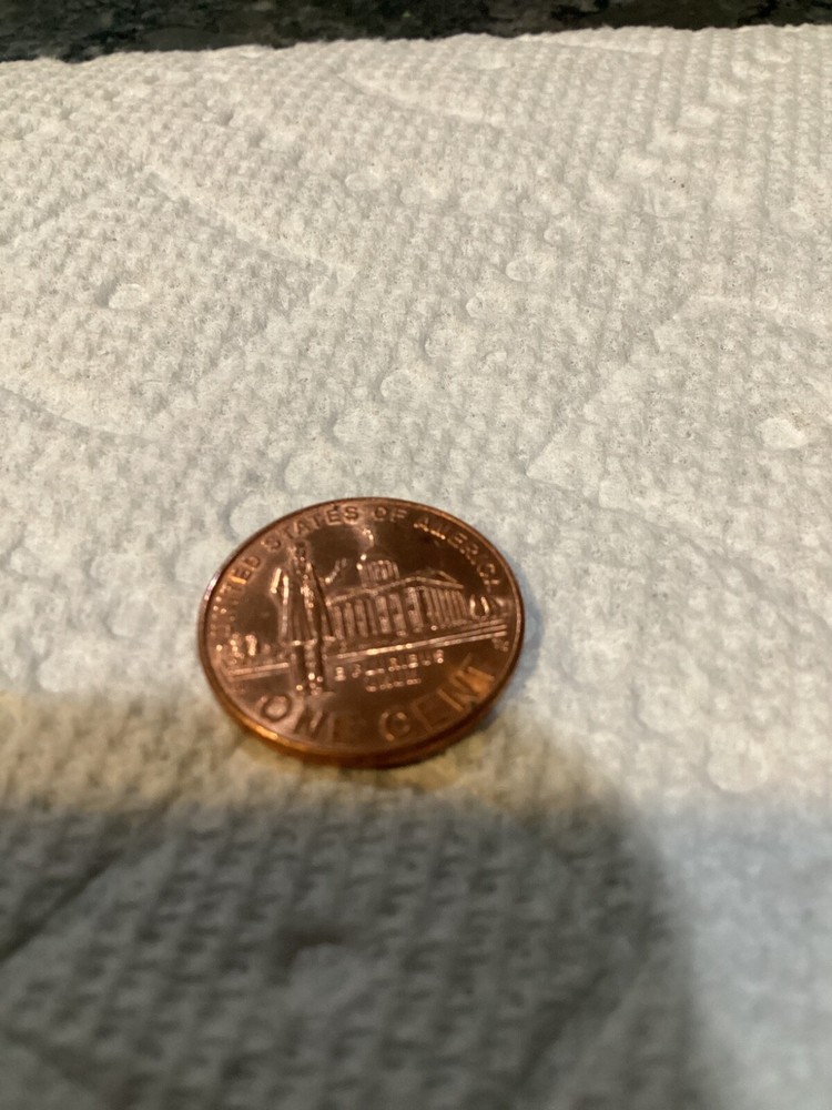 2009 D Lincoln Cent RED!!!! With many errors.