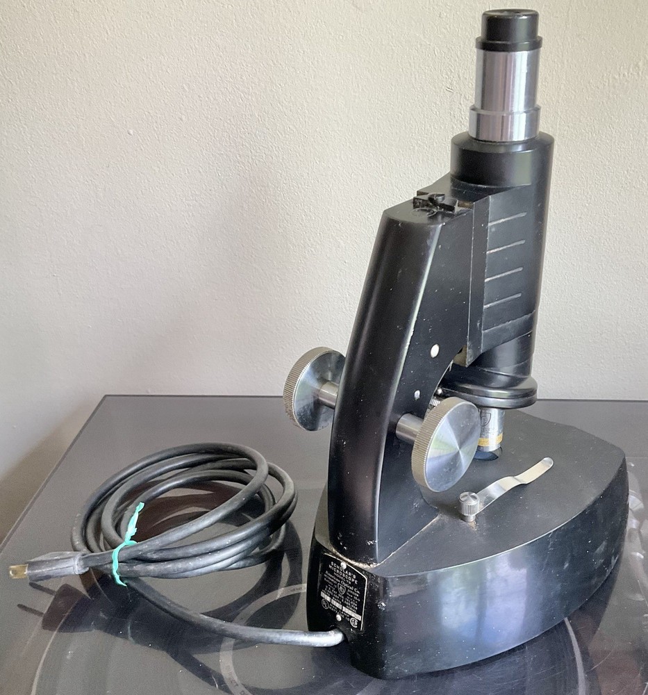 1950 AO Spencer Scholar Microscope American Optical Co