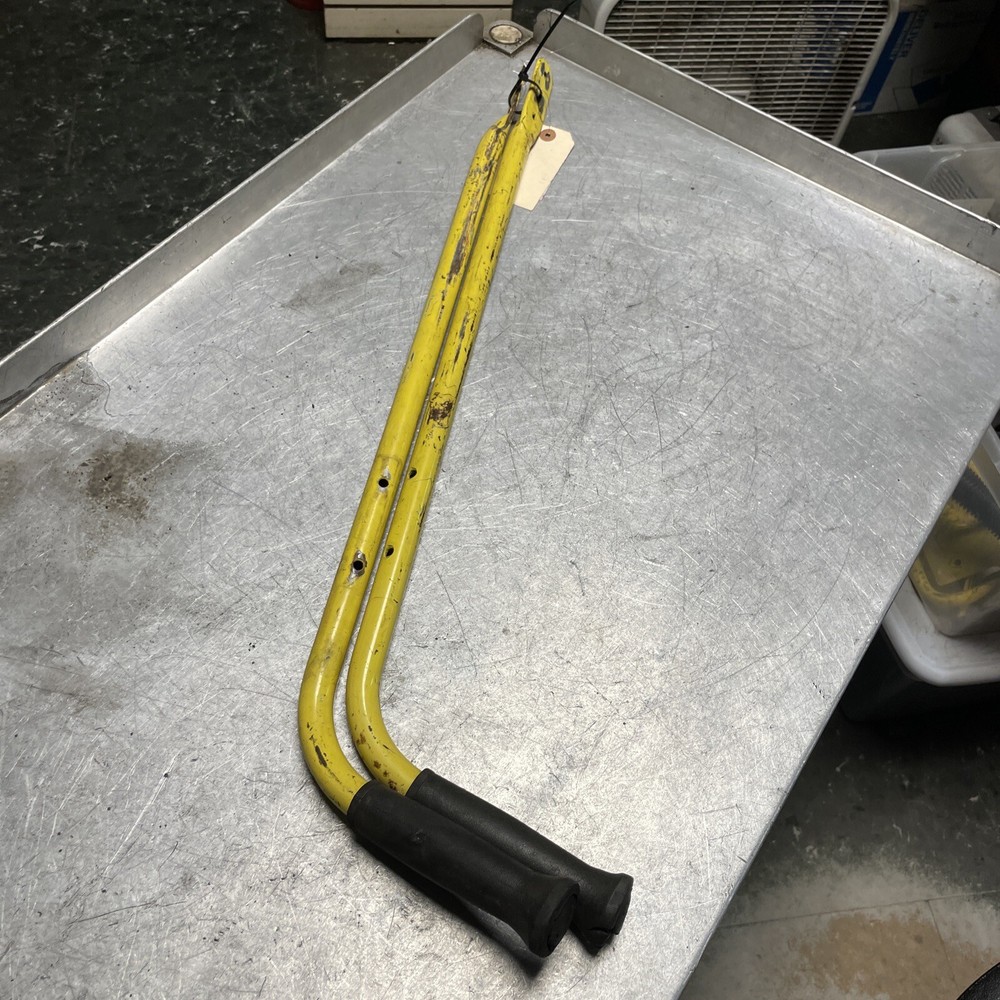 OEM GOOD USED JOHN DEERE E35 EDGER HANDLES ( PAIR)