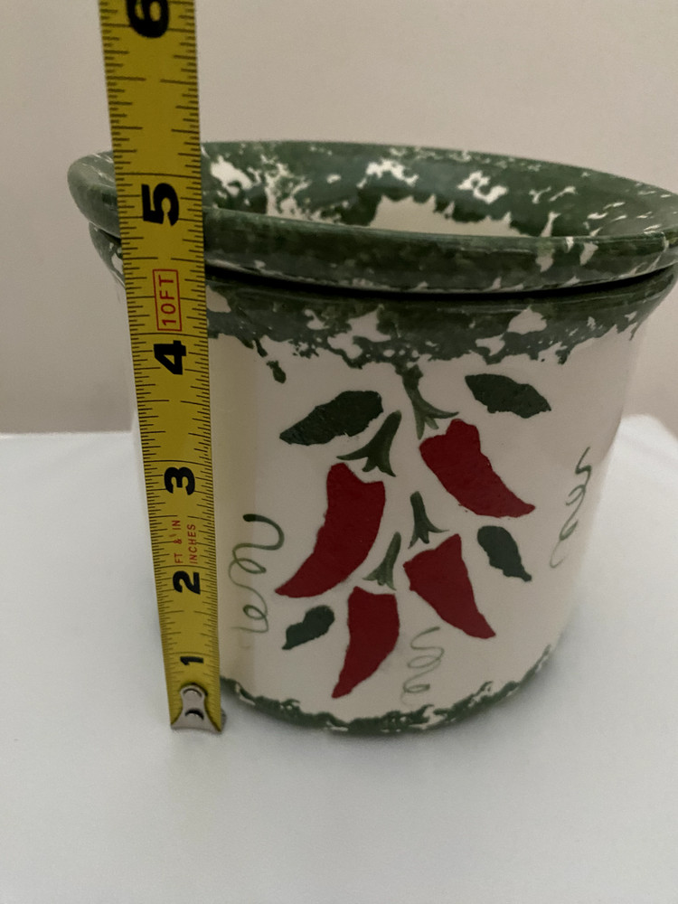 Pepper fermentation pot initials on bottom Italian pottery