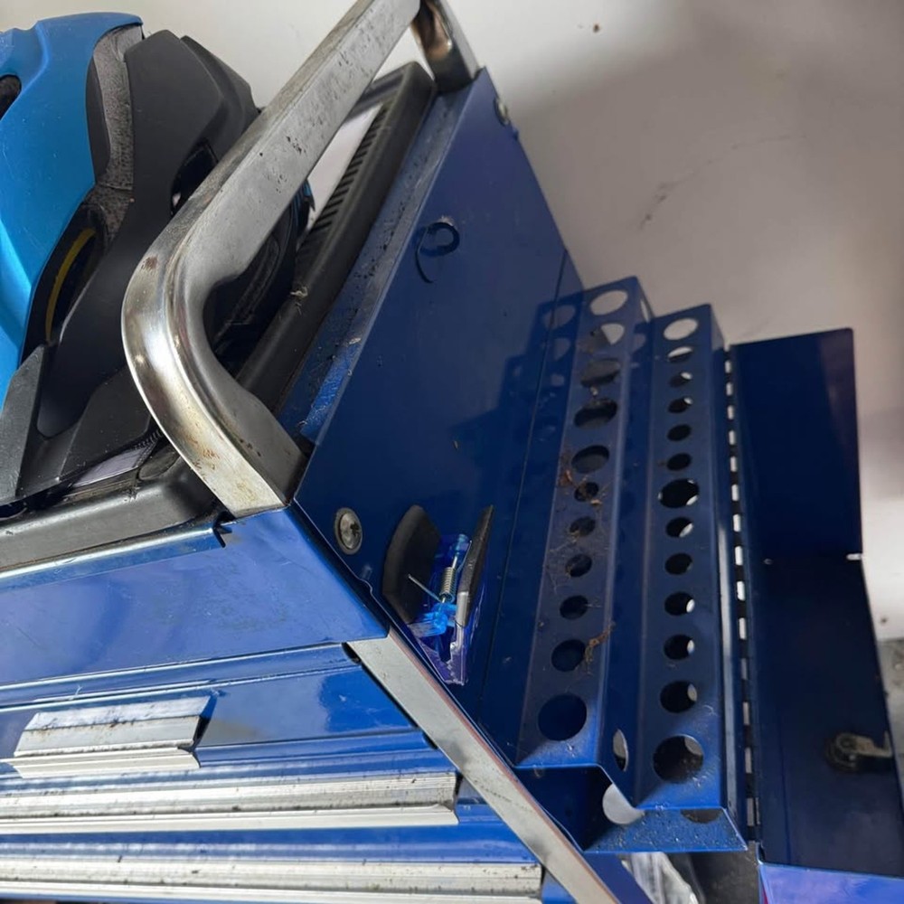 Snap-On Blue-Point 30" Four-Drawer Roll Cart Royal Blue Tool Storage