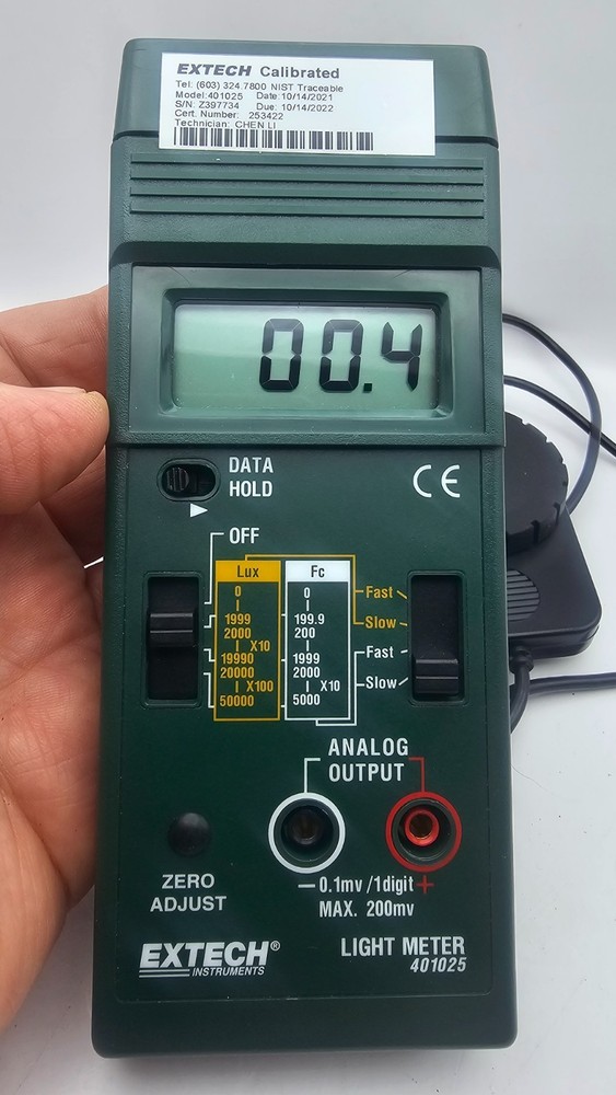 Extech 401025 Digital Light Meter 0-5000 Foot Candles