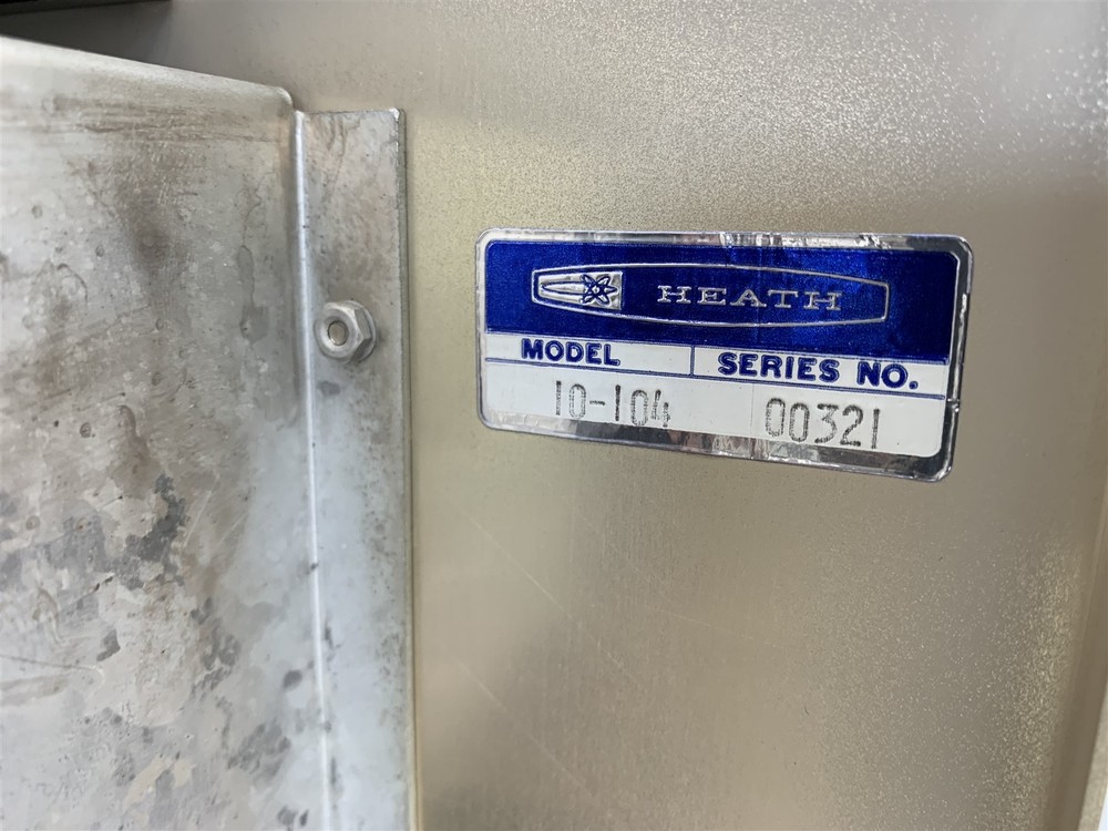 Heathkit Solid State Oscilloscope IO-104