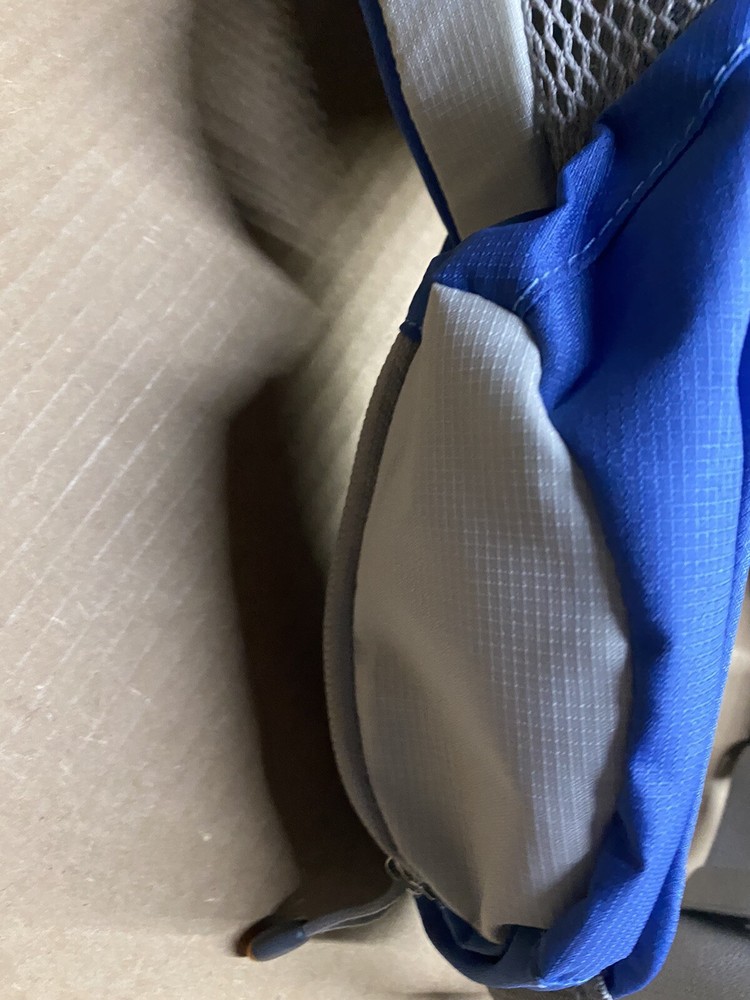nathan running belt blue white belt