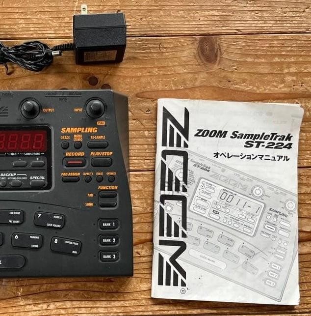 Zoom SampleTrak ST-224 Sampler with Adapter and Manual