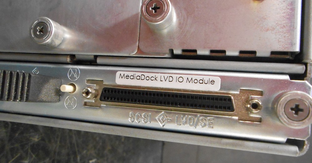 AVID MEDIADOCK LVD 8 BAY STORAGE SYSTEM