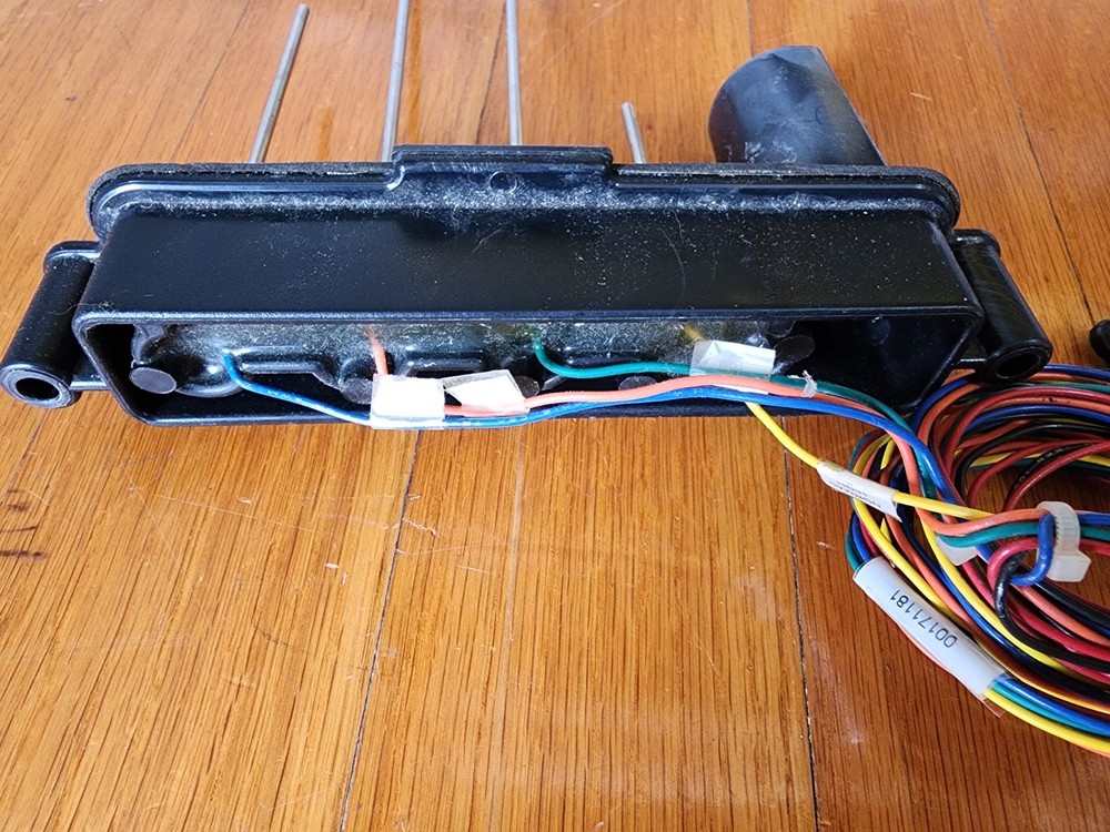 Follett 00171363 Water Sensor Assembly