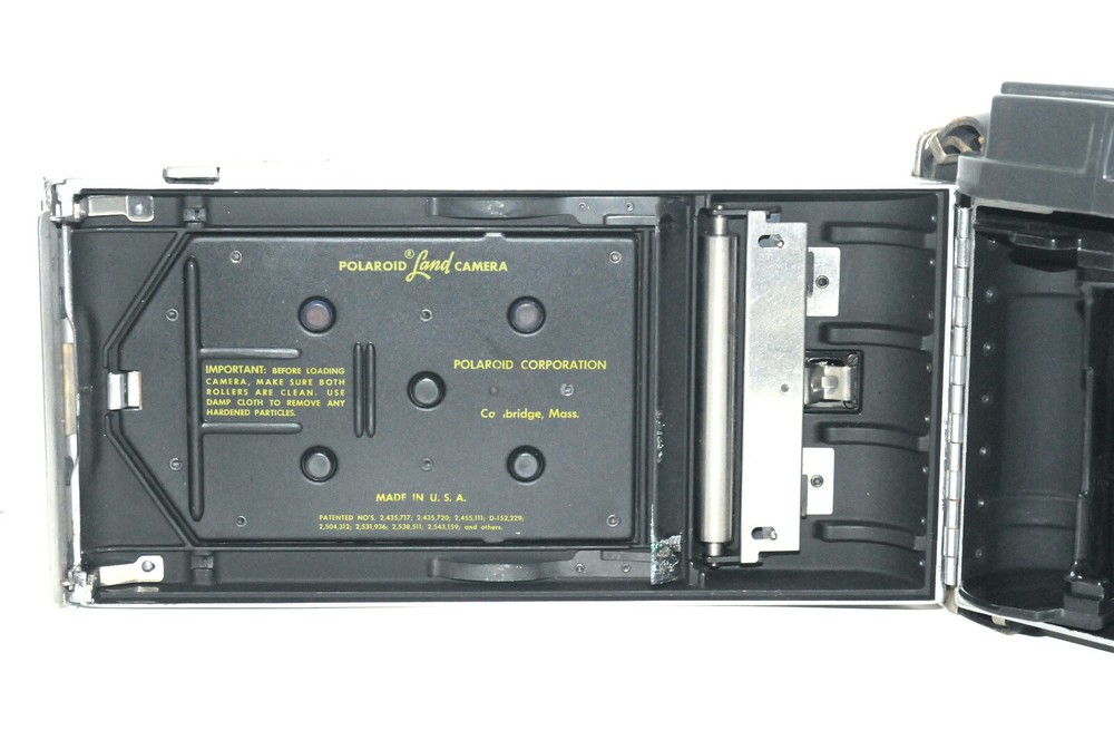 Polaroid Model 150 Land Camera