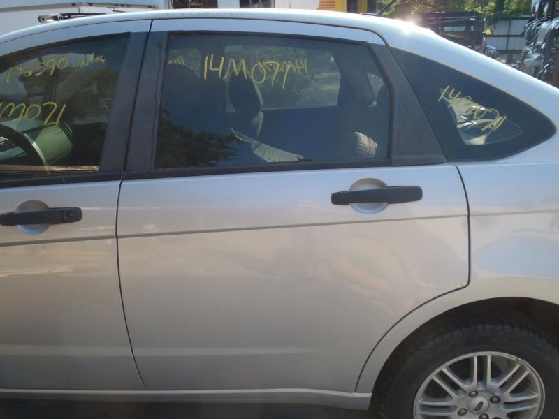 Engine Control Module ECM 8S4A-12A650-ARC Fits 2008-2011 Ford Focus 40604