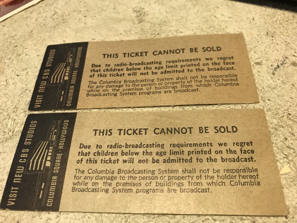 2 Gene autrey 1940 Press Pass Hollywood