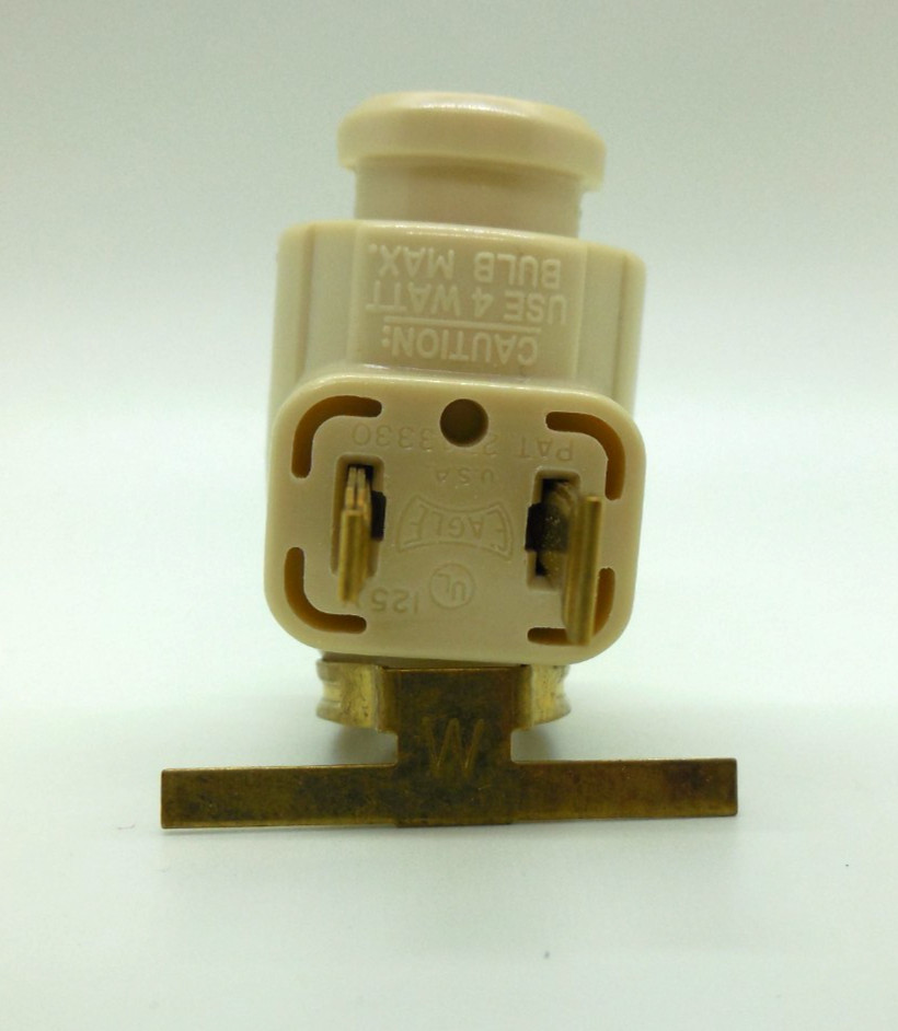 Set of 4 Eagle 4W 125V Beige Night Light Base Socket Plug In Clip On/Off Switch