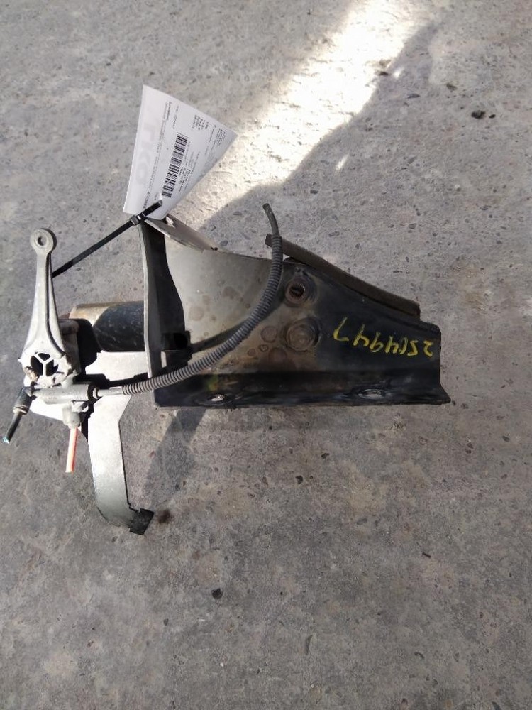 For 2020 KENWORTH T680 CAB MOUNT,BRACKET Left , MN