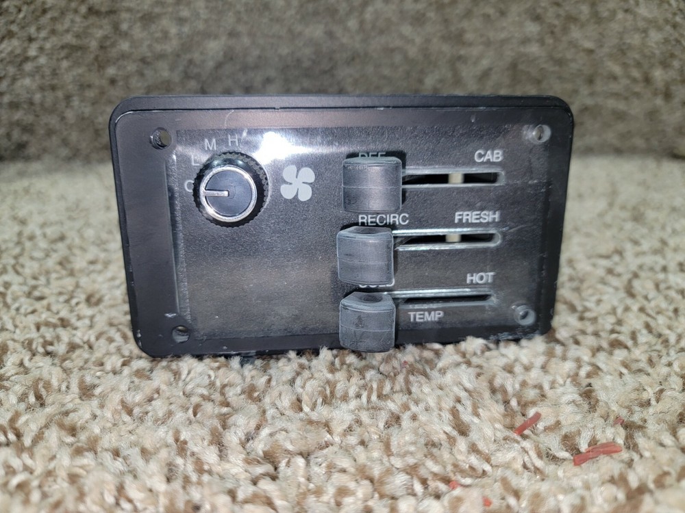 International Heater : 3 Slides, fan control