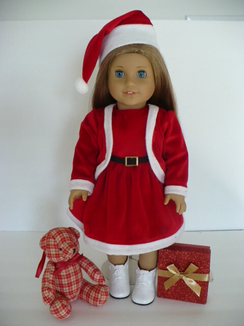 PATTERN FOR SANTA OUTFIT-FOR 18 INCH PLAY DOLLS