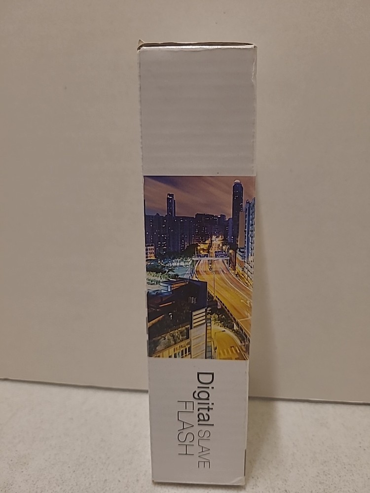 Digital Concepts / Vivitar Digital Slave Flash 319AF