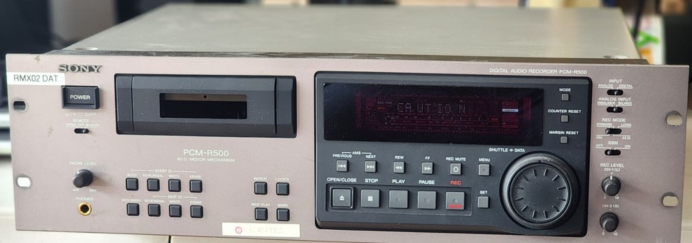 SONY PCM-R500 Digital Audio Tape DAT Deck