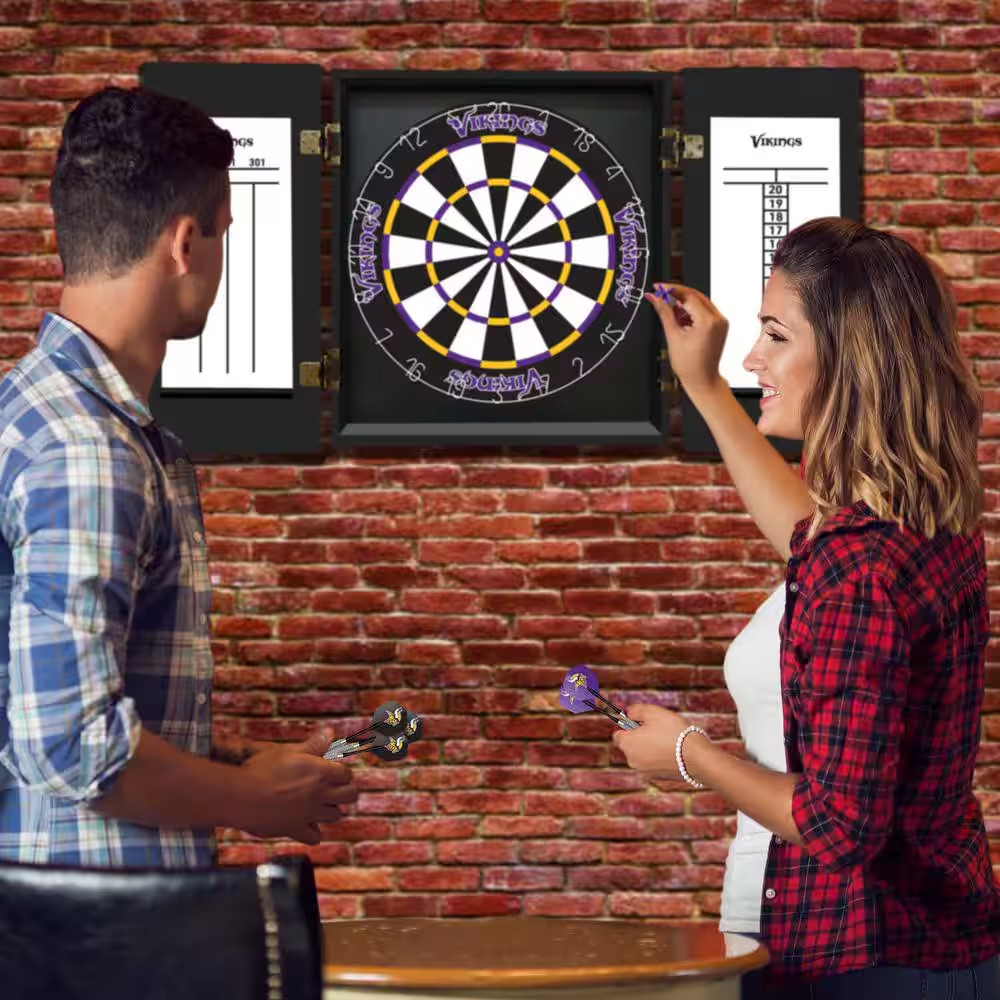 Minnesota Vikings Dart Board Set