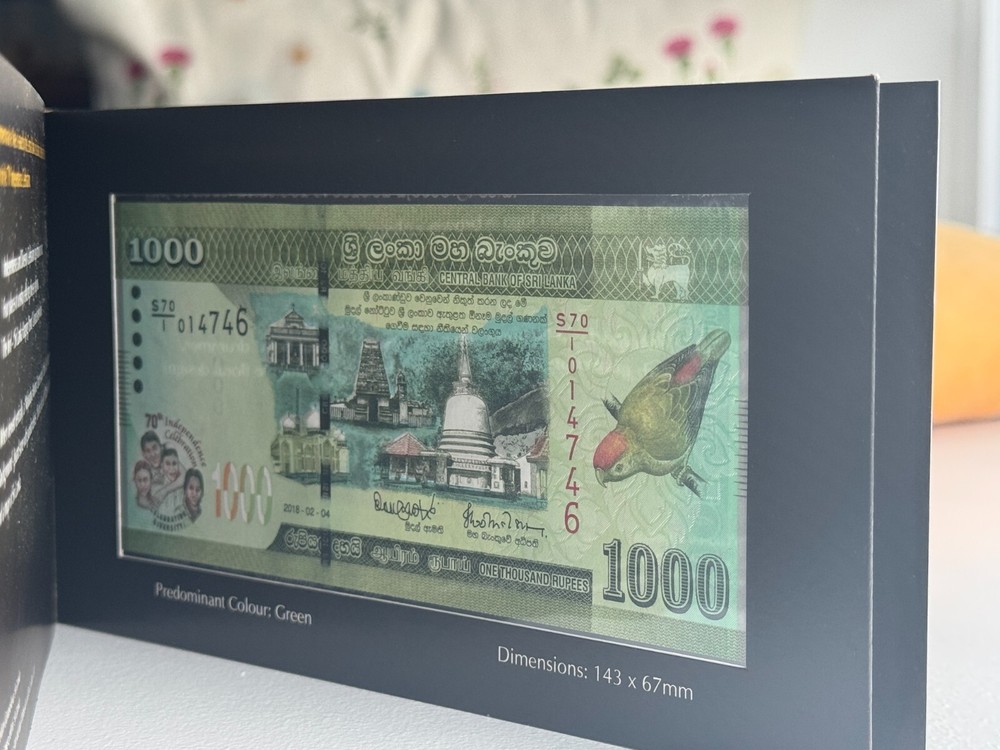 2018 Sri Lanka 1000 Rupees Commemorative Note in folder P-130 UNC