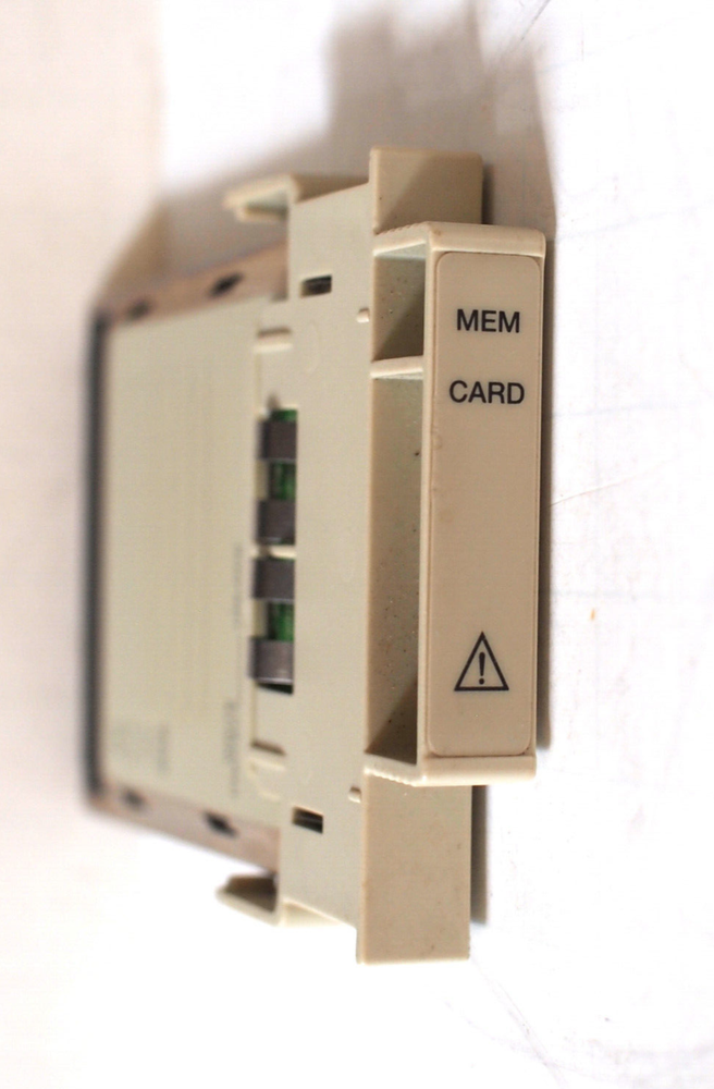 SCHNEIDER TSXMRPC448K MEMORY CARD AND HOLDER