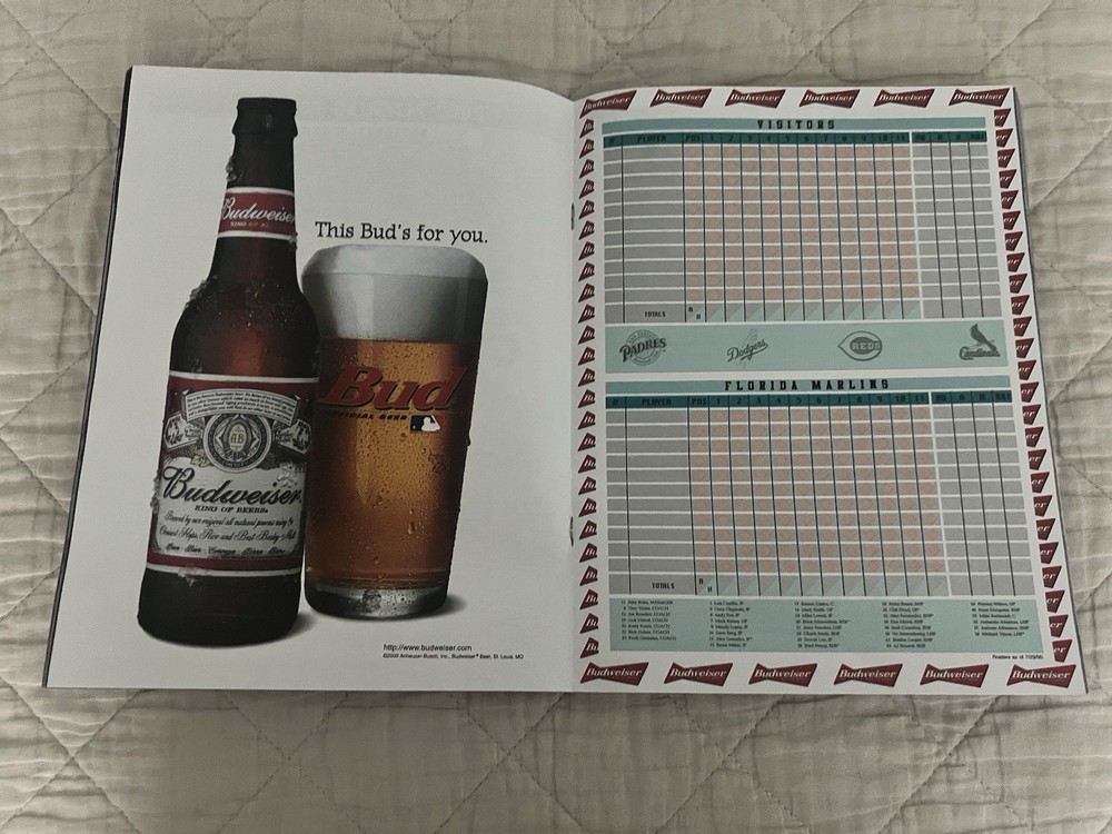 Florida Marlins Program August 2000 The Miami Pound Machine- Lowell/Lee/Floyd