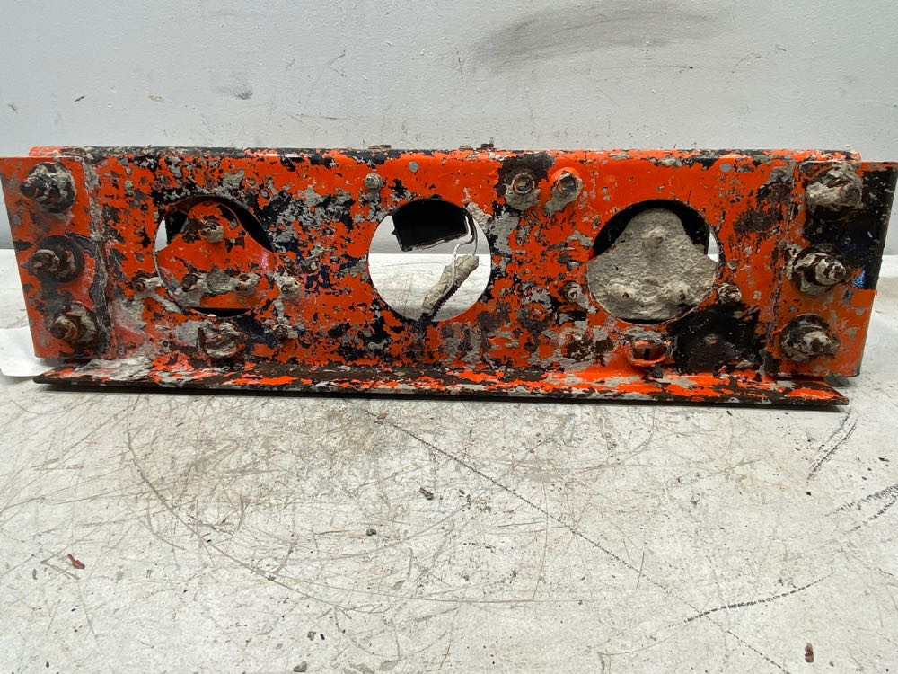 Peterbilt 335 Frame Crossmember (648-11281)