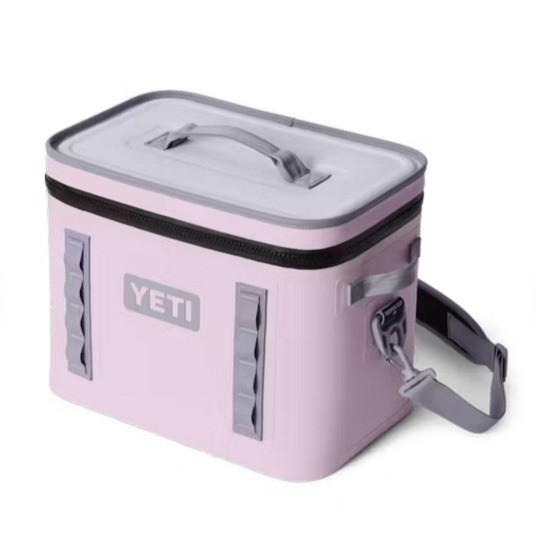 Yeti Hopper Flip 18 Soft Cooler Cherry Blossom