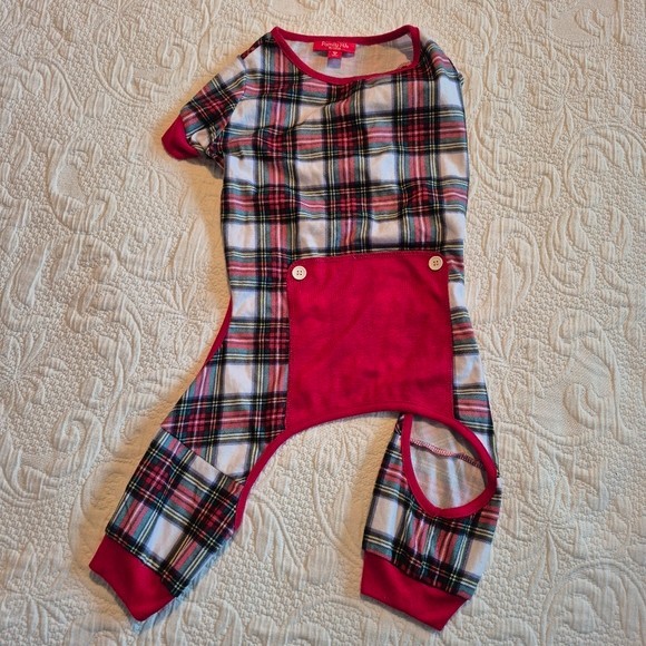 Macy's dog size medium pajamas EUC