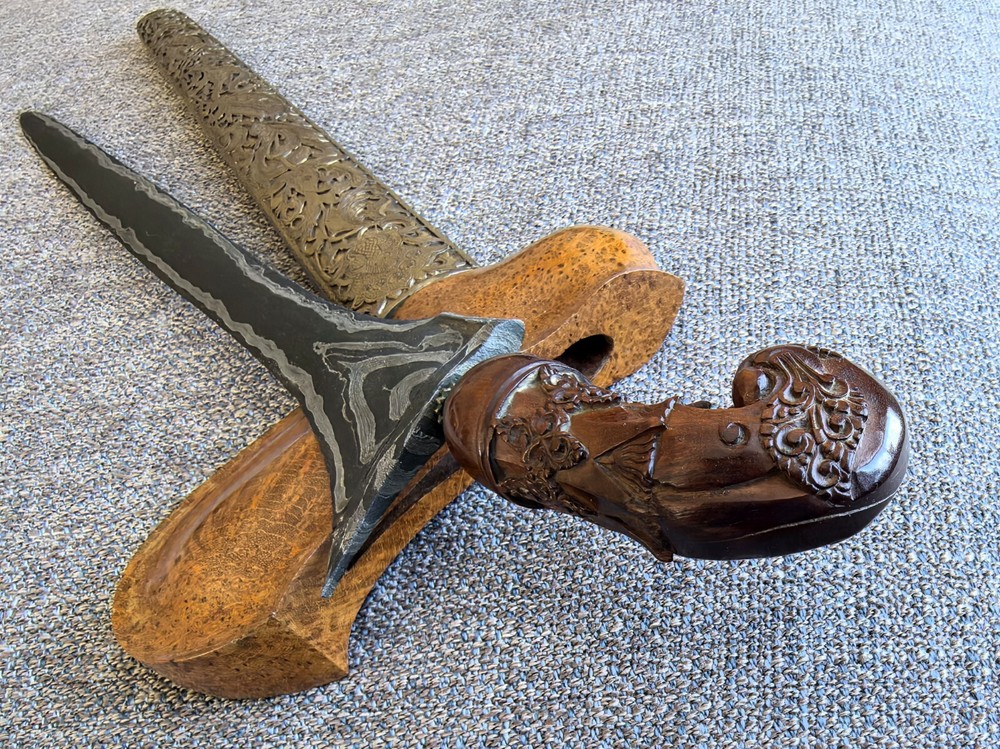 Superior Antique Indonesian KERIS Dagger