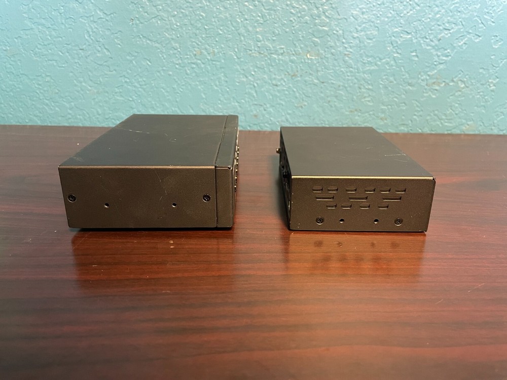 StarTech Multi-Input HDBase Over CAT5 Extender Switch and Scaler Bundle T & R