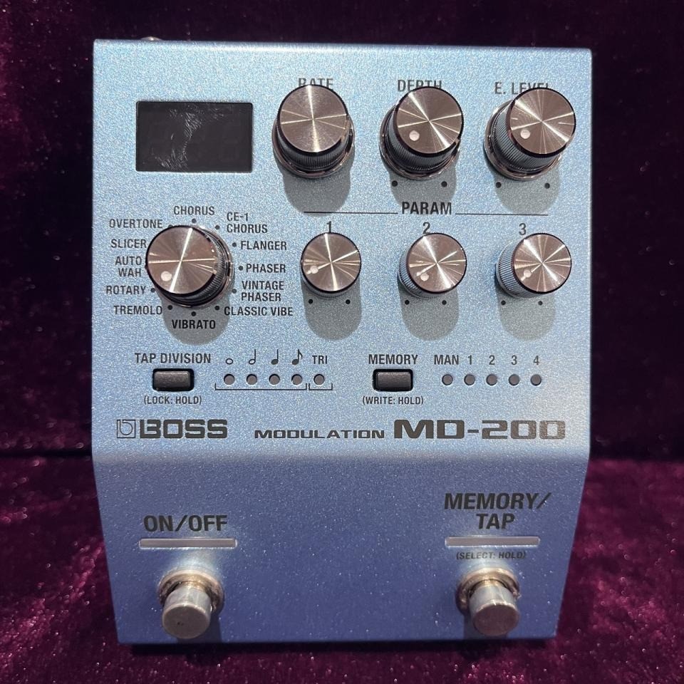 BOSS MD-200 Modulation Pedal Multi Mod Effects Chorus Phaser Flanger