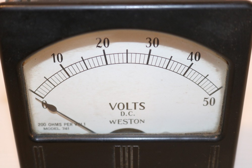 WESTON VOLTS DC Voltmeter, 200 OHMS PER VOLT, Model 741