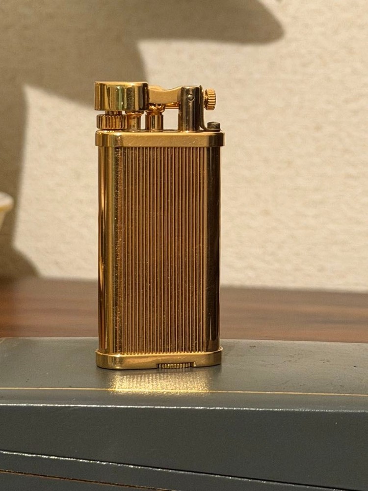 Dunhill Hammer Gold Stripe Roller Gas Lighter Used