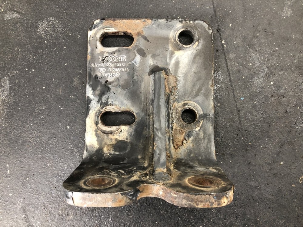 Cummins ISX Engine Mount - Used | P/N D626035