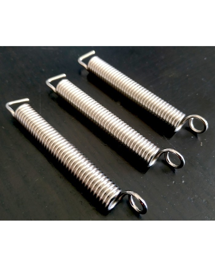 3 medium springs for Stratocaster style tremolo