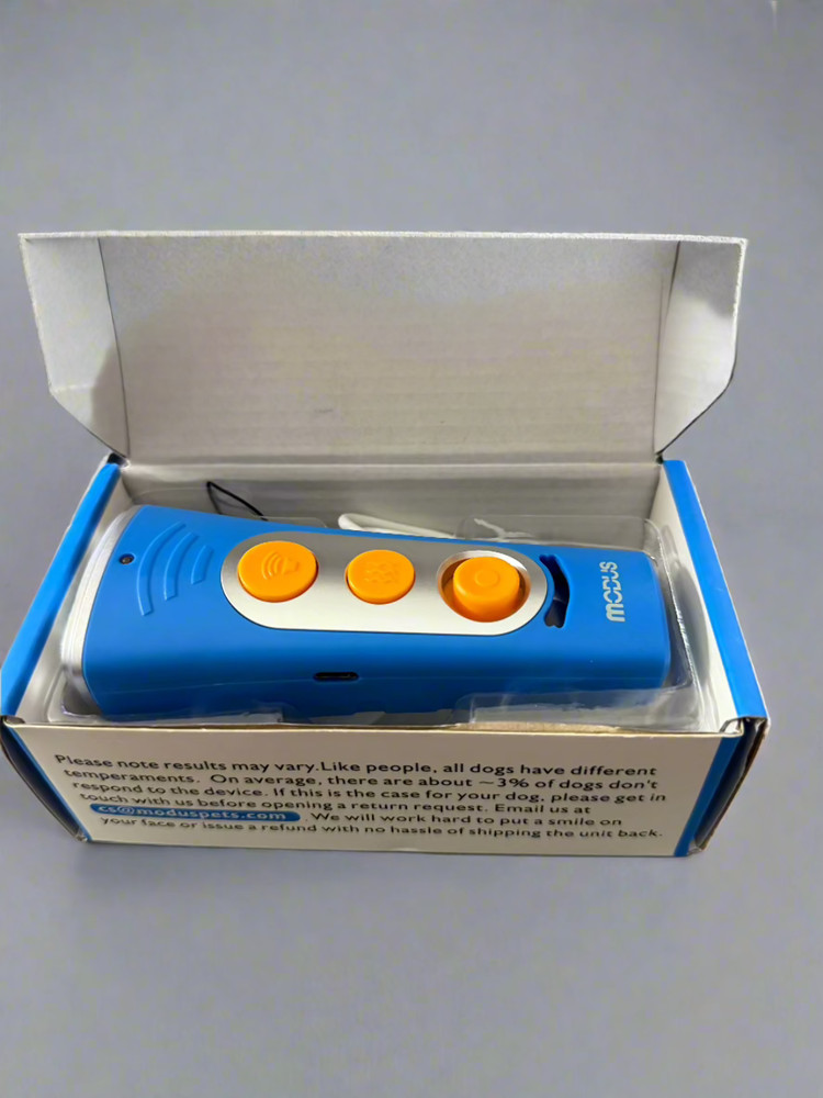Handheld ultrasonic bark control and training device