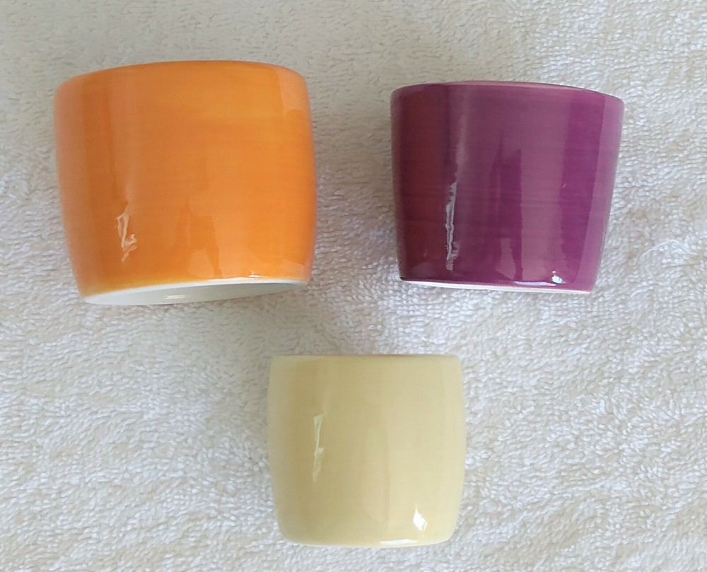 Avon Ceramic Nesting Measuring Cups Orange Purple Yellow Set