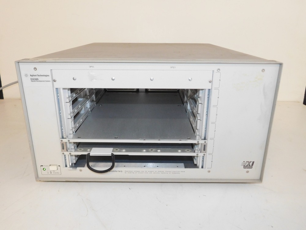 AGILENT TECHNOLOGIES E3238SN SIGNALS DEVELOPMENT SYSTEM / CHASSIS (PLQ69)
