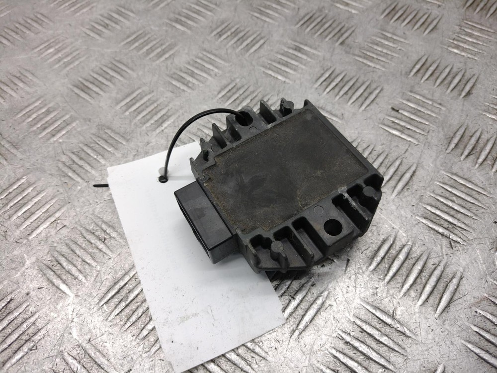 2009 YAMAHA VITY 125 125 E VITY RECTIFIER REGULATOR